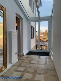 Villa mit Pool und Grillplatz in Regensburg - Image 2
