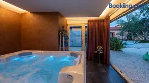 Beautiful Villa Sveta Anna with jacuzzi in Tinjan - Image 3