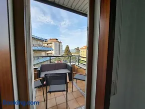 Baiona, primera línea de Playa Ladeira, terraza. - Image 3