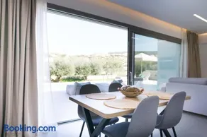 Anthelia Luxury Villas - Image 3