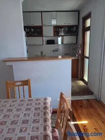 Apartment Friends - Image 3