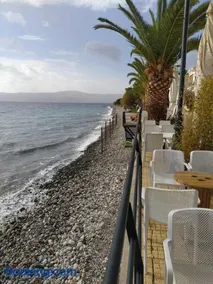 Doll house next to the sea - Image 4