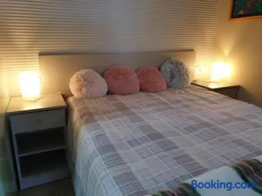 Cosy Well Located Apartment with swimming pool Tenerife - Image 1