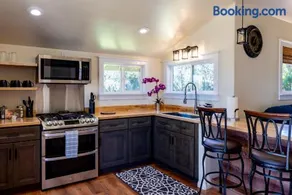 A Cozy Cabin In The Country - Image 3