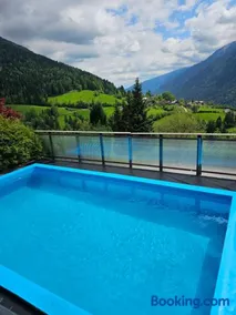 Ferienhaus mit Grill, Terrasse und privatem Pool | Naturblick - Image 2