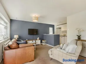 2 Bed in Barnstaple oc-oldma - Image 4