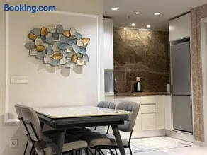 new luxury comfortable apartment - Image 4
