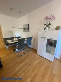 Große gemütliche Ferienwohnung Landshut, 24-7, WLAN, Parkplatz, Top ausgestattet - Image 3