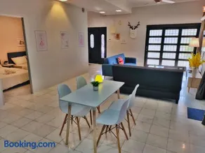 Semi-Detached, Up to 24 Pax, 3200sqft, 4 Bedrooms, 3 Bathrooms, 4 Car Parks by Star Home - Image 4