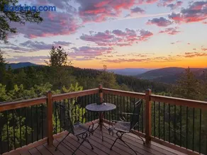 The Tree House - Image 1