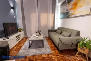 Beachfront Apt Makenzy Larnaca - Image 4
