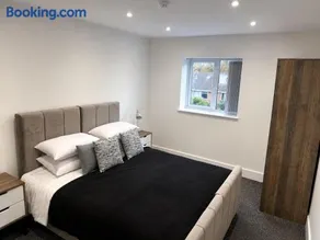 Stylish Apartment Near EMA, Donington & Boots HQ 5 - Image 3