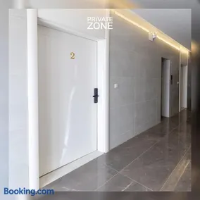 برايفت زون موبايلي - Image 1