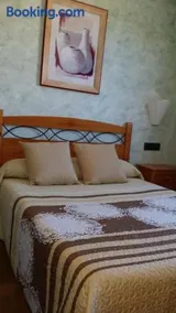 Hostal Guarni - Image 3