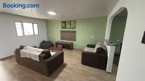 Quartos Separados na Mesma Casa - Image 1