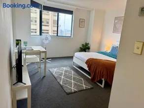 Sydney City Escape - Hotel Style Pool, Spa & Gym - Image 2