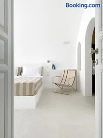 Marousi Cycladic House with private pool - Image 3