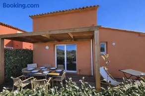 Valduccina - T3 avec terrasse et piscine, proche de la plage - Image 3
