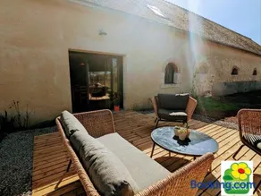 Gîte de charme à la ferme avec jardin clos et activités familiales - Image 1