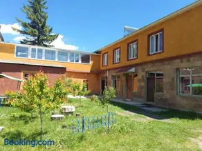 Sevan Backstage Garden - Image 3