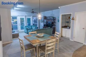 Mariners Village Tranquil Condo - Image 1