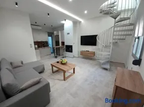 Doukas Home - Image 5