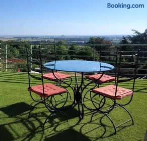 Terrasse du Mont St Michel, vue imprenable, appart cosy proche Mont St Michel - Image 1