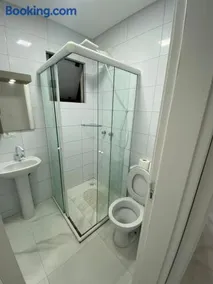 Fla House - Image 3