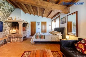 Casita independiente a pasos del Camino - Image 2