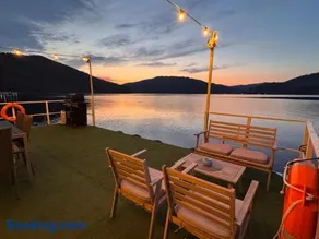 Casa pe lac Bicaz - Image 1