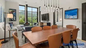 409 - 3 bed - Treehouse unit - Spruce Peak at the Base of Stowe Mt Resort - Sleeps 9 - Image 2