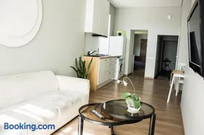 Owl Apartments - Image 3