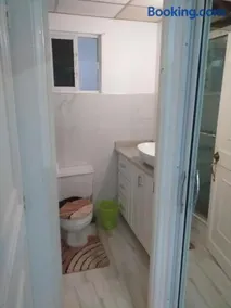 Cozy Waterloo Apartment - Image 2