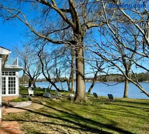 Ferry Bridge House - Image 1