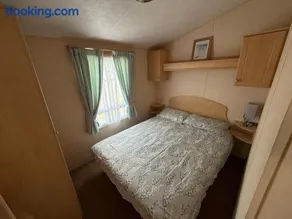 8 Berth Caravan in Chapel St - Image 5