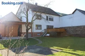 Ferienwohnung-Bei-Bauesch-in-Leimbach-Naehe-Nuerburgring - Image 1