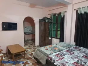 Sukhdev Home Stay - Image 2