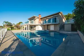 Luxury Hilltop Villa with Pool Stunning View - Image 1