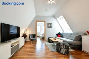 Altstadt Apartment Deluxe - Image 2