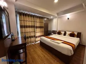 View Point Restaurant and Home Stay - Image 3