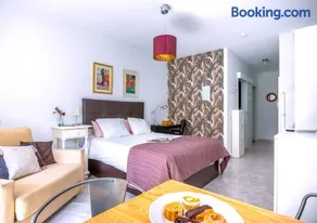 Sunterrace Loft-Triana's Star, 10' from city center! - Image 4