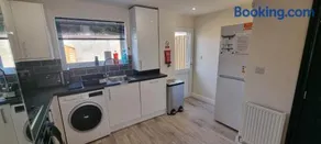 Shirely S, Milton, Cambridge, 2BR House, Newly Refurbished - Image 4