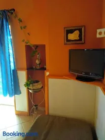 My House Suite - Image 4