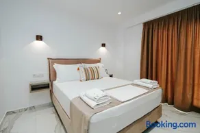 Breeze Hotel - Image 2