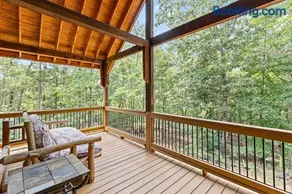 Cabin For Two Near Helen w Spa Amenities - Image 5