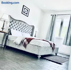Lavida Luxury Room #1 in London - Image 2