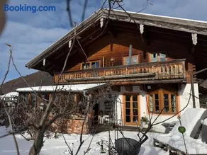 Appartamento con griglia, giardino e terrazza | Vista sul giardino - Image 2