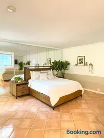 Tranquil Villa by Mohegan Sun with Pool & Hot Tub - Image 1