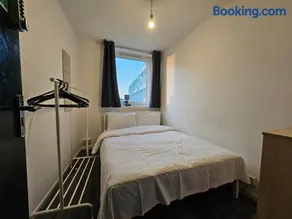 Wapping Stay - Image 2