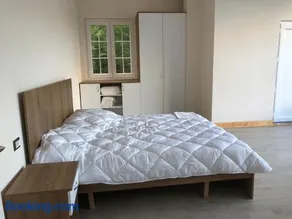 Hotel Bujtina Gjin Lleshi - Image 1